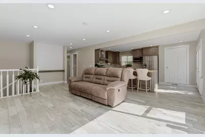 10754 S 1225 E, Sandy, UT 84094 - Photo 6