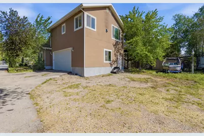 10754 S 1225 E, Sandy, UT 84094 - Photo 30