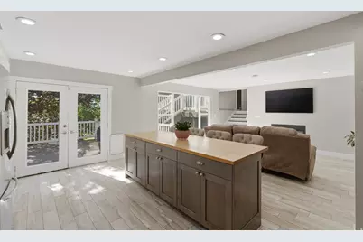 10754 S 1225 E, Sandy, UT 84094 - Photo 8