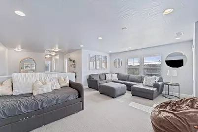 1899 E Fiesta Ln, Washington, UT 84780 - Photo 16