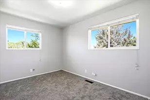 473 E 1650 S, Bountiful, UT 84010 - Photo 14