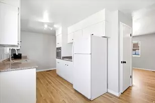 473 E 1650 S, Bountiful, UT 84010 - Photo 8