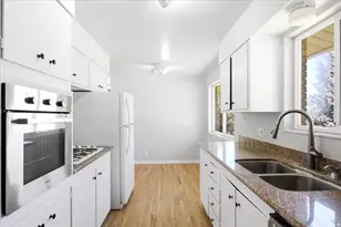 473 E 1650 S, Bountiful, UT 84010 - Photo 10