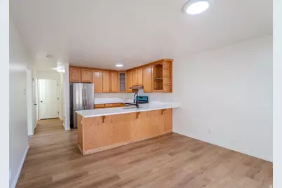 1138 E Elgin Ave, Millcreek, UT 84106 - Photo 8