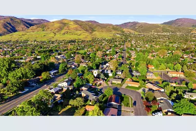 18 W 900 N, Bountiful, UT 84010 - Photo 36