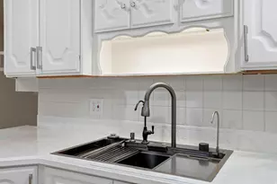 18 W 900 N, Bountiful, UT 84010 - Photo 10