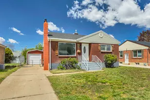 5889 S 2600 W, Roy, UT 84067 - Photo 16