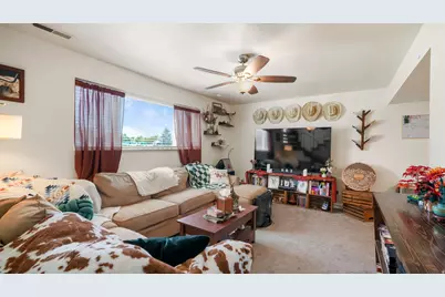 558 W 400 N, Orem, UT 84057 - Photo 12