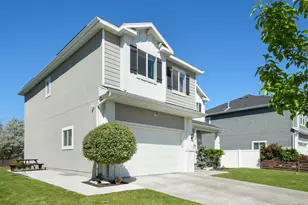 253 N 240 E, Vineyard, UT 84059 - Photo 2