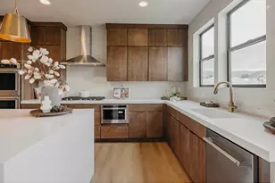 2836 E Hayloft Ln, Heber City, UT 84032 - Photo 6