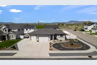 437 N 770 W, Smithfield, UT 84335 - Photo 40