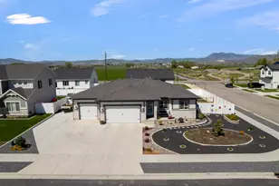 437 N 770 W, Smithfield, UT 84335 - Photo 40