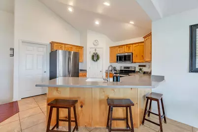 1602 W Renaissance Way, Springville, UT 84663 - Photo 10