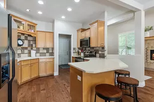 1319 E Old Maple Ct, Murray, UT 84117 - Photo 10