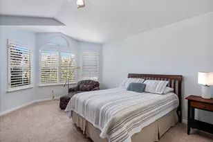 1319 E Old Maple Ct, Murray, UT 84117 - Photo 12