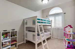 1319 E Old Maple Ct, Murray, UT 84117 - Photo 16