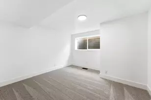 871 N Bonita Way E, Centerville, UT 84014 - Photo 30