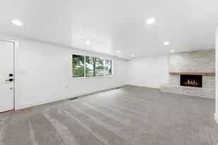 871 N Bonita Way E, Centerville, UT 84014 - Photo 40