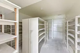 871 N Bonita Way E, Centerville, UT 84014 - Photo 40