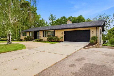 871 N Bonita Way E #19, Centerville, UT 84014 - Photo 44