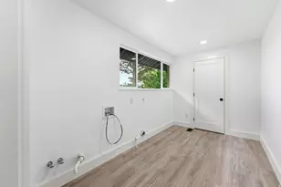 871 N Bonita Way E, Centerville, UT 84014 - Photo 12