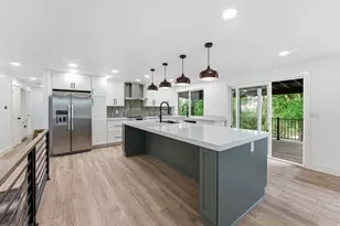 871 N Bonita Way E, Centerville, UT 84014 - Photo 4