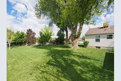 3010 E 3345 S, Salt Lake City, UT 84109 - Photo 6