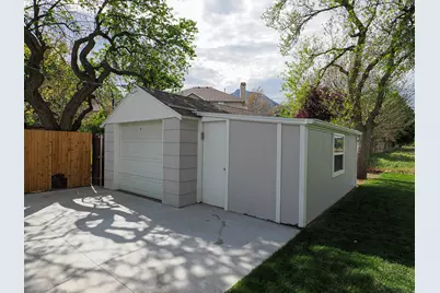 3010 E 3345 S, Salt Lake City, UT 84109 - Photo 8