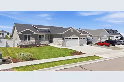 1195 N 640 E, Tooele, UT 84074 - Photo 44