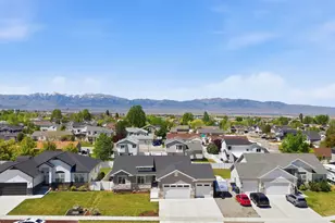 1195 N 640 E, Tooele, UT 84074 - Photo 46