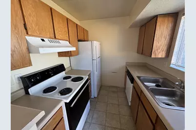 241 E Crestone #C, Salt Lake City, UT 84115 - Photo 4