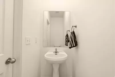 153 N 1580 W, Pleasant Grove, UT 84062 - Photo 4