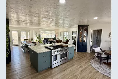 820 S 500 W, Vernal, UT 84078 - Photo 14