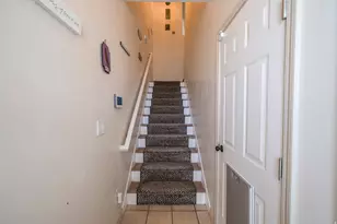 986 N Shetland Ln W, Farmington, UT 84025 - Photo 2