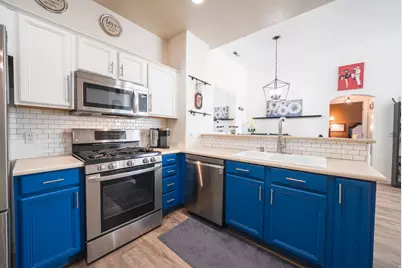 986 N Shetland Ln W, Farmington, UT 84025 - Photo 4