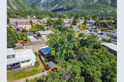 4120 S 3340 E, Holladay, UT 84124 - Photo 42