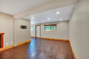 4120 S 3340 E, Holladay, UT 84124 - Photo 18