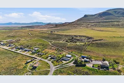 9317 N Sunset Dr, Thatcher, UT 84337 - Photo 1