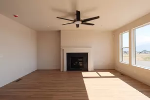 8569 S Maple Water Dr W, West Jordan, UT 84081 - Photo 2