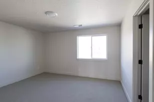 8569 S Maple Water Dr W, West Jordan, UT 84081 - Photo 14