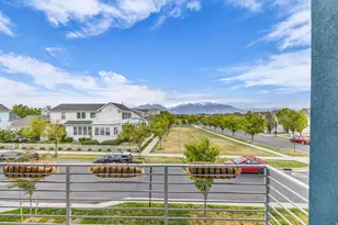 10284 S Phoebe Ln, South Jordan, UT 84009 - Photo 14