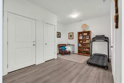 10284 S Phoebe Ln, South Jordan, UT 84009 - Photo 4