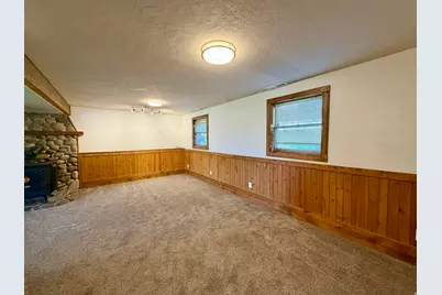 2115 N Fruitland Dr E, North Ogden, UT 84414 - Photo 12