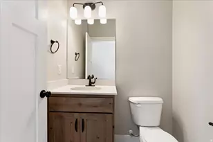4285 W 400 S, West Point, UT 84015 - Photo 16