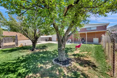 401 N Lakeview Ave E, Tooele, UT 84074 - Photo 20