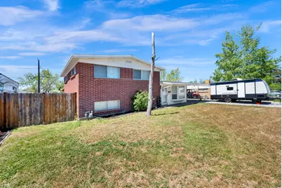 401 N Lakeview Ave E, Tooele, UT 84074 - Photo 16