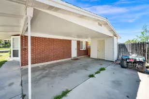 401 N Lakeview Ave E, Tooele, UT 84074 - Photo 16