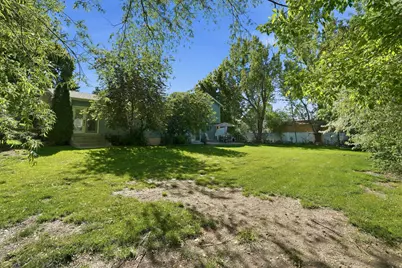6621 S 1540 E, Uintah, UT 84405 - Photo 36