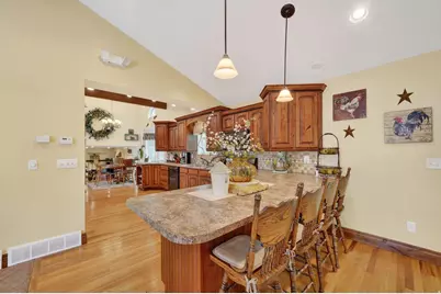 6621 S 1540 E, Uintah, UT 84405 - Photo 6