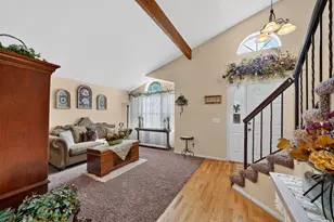 6621 S 1540 E, Uintah, UT 84405 - Photo 8